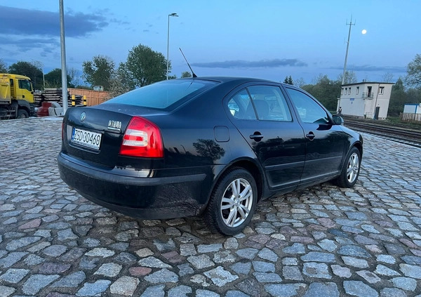 Skoda Octavia cena 15200 przebieg: 292000, rok produkcji 2007 z Złocieniec małe 22